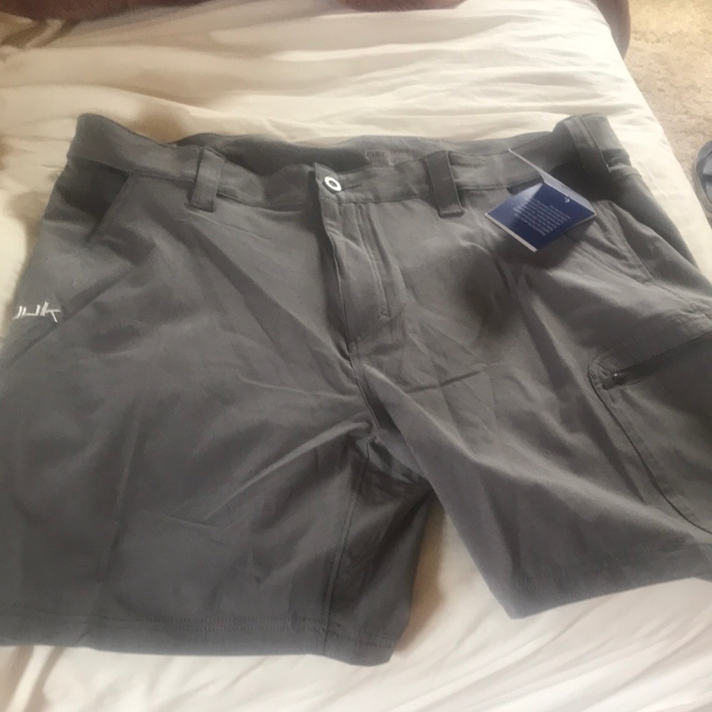 HUK Mens fishing shorts